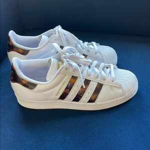 Adidas Women's Superstar Sneakers - White and Brown tortoise accents